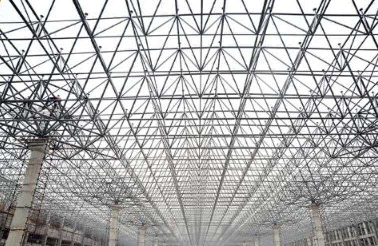 吐鲁番网架公司为您分享干煤棚在后期的使用保养方法